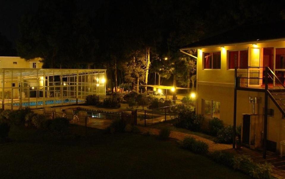 Las Lomas Suites & Spa Chascomús Exteriör bild