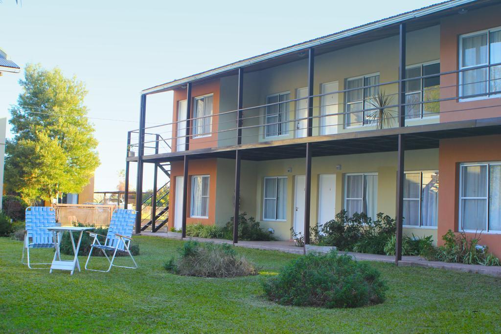 Las Lomas Suites & Spa Chascomús Exteriör bild