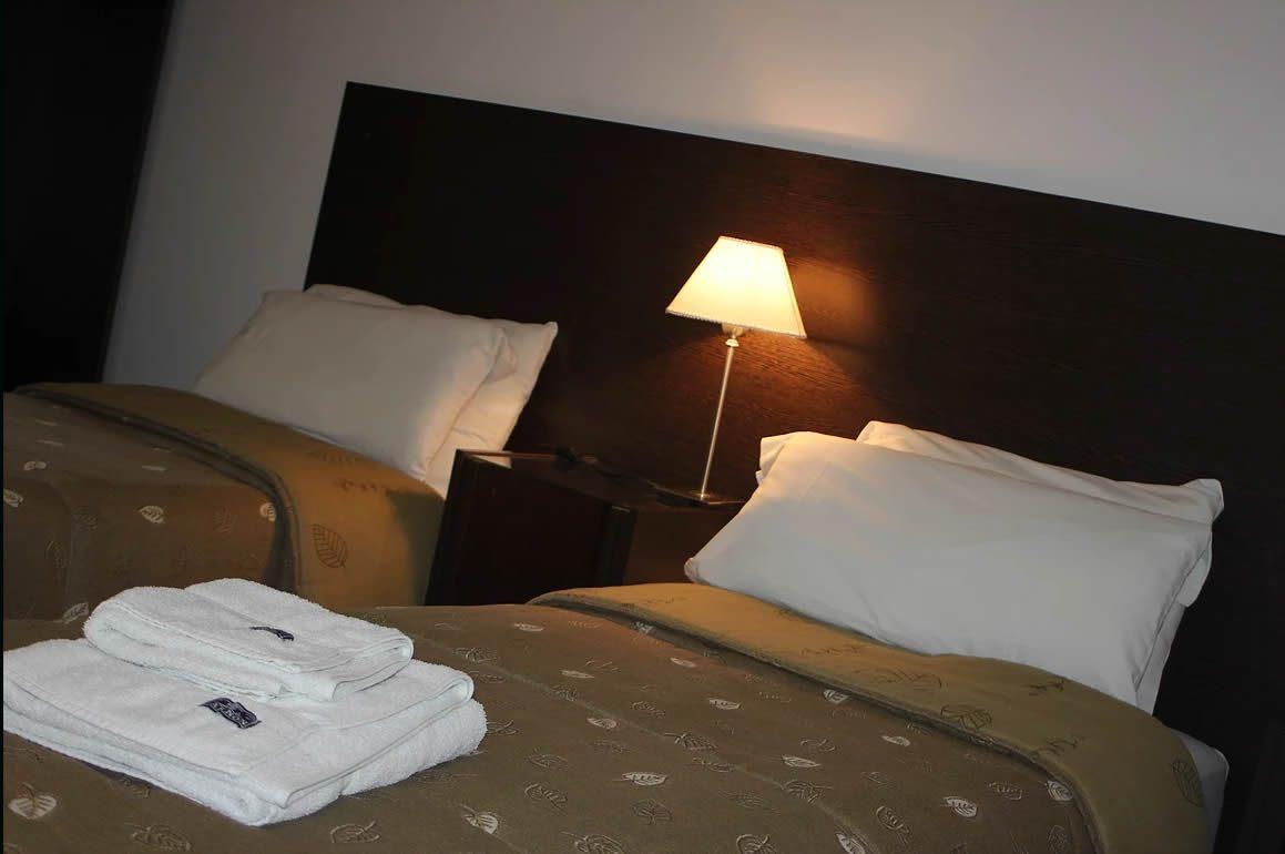 Las Lomas Suites & Spa Chascomús Exteriör bild